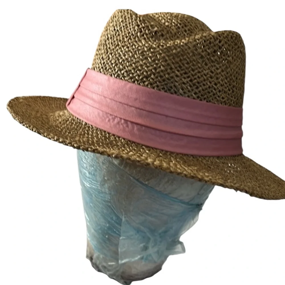 Liz Claiborne tan straw fedora hat with pink ribbon , perfect for summer